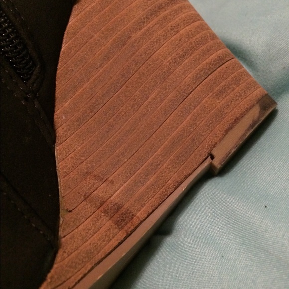 Ccocci Booties 👢 - Picture 9 of 14